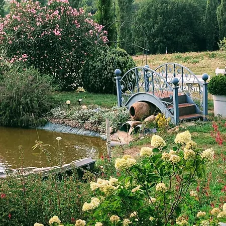 Domaine Le Lanis La Taniere De Ambre * סן-ז'ירון